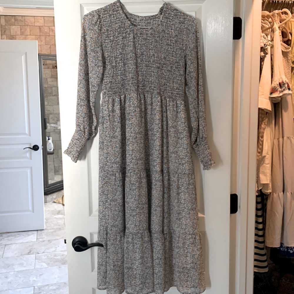 Long sleeve spring dress Small